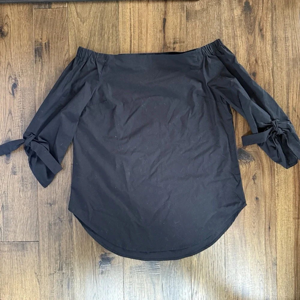 Babaton Aritzia Black Off Shoulder Blouse XS Fits S M Minimal Chic Top - Picture 5 of 10